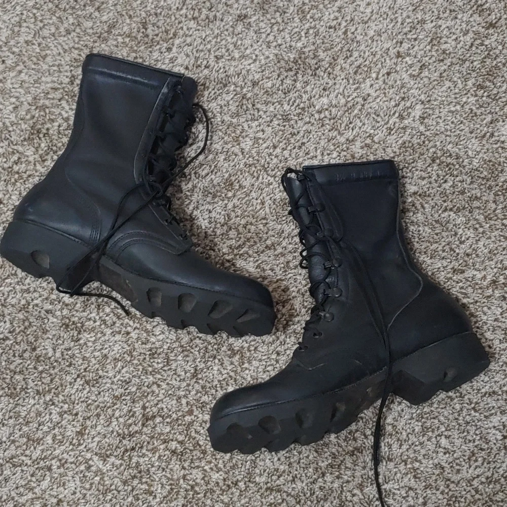 VTG Ro-Search Black Lace Up Combat Boots Men's Size 8.5